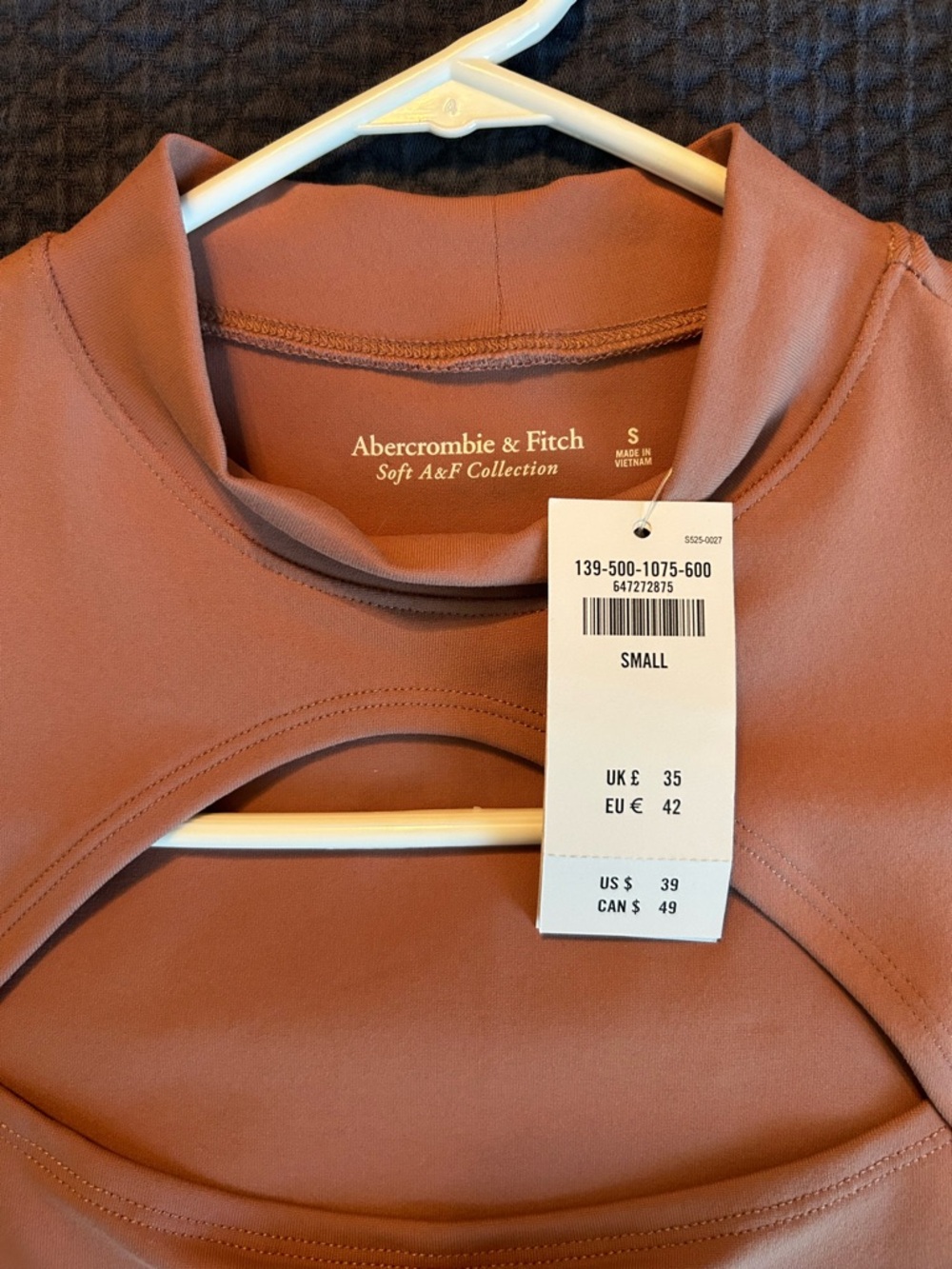 Abercrombie & Fitch | Dusty Rose Cutout Short Sleeve Bodysuit - Picture 3 of 4